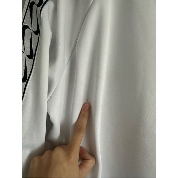 nike sportswear women’s white/black logo sleeves athletic pullover sweatshirt S - Picture 7 of 7